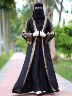 Abhaya Set with Hijab – মার্জিত ও স্টাইলিশ ডিজাইন