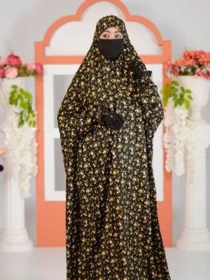 Salah Long Khimar
