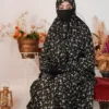 Salah Long Khimar